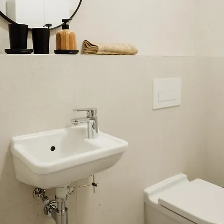 Stylish Near Center With Parking Bratislava